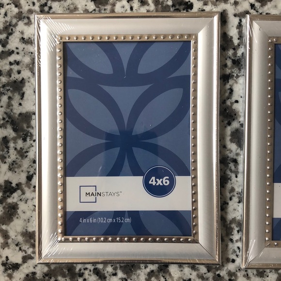Two 4x6 Silver Picture Frame - Picture 2 of 2